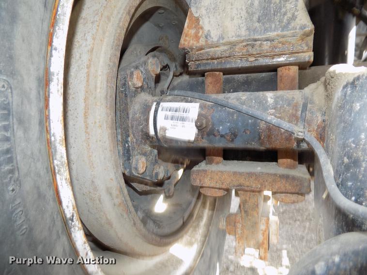 image for item DE7657 2013 Kalmar Ottawa yard truck