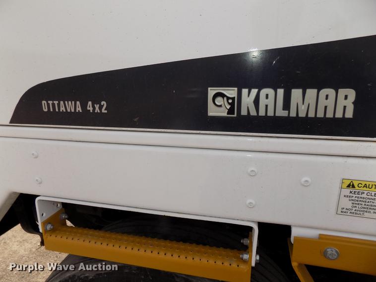 image for item DE7657 2013 Kalmar Ottawa yard truck