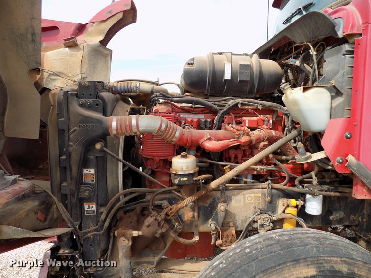 image for item DF4421 2008 Kenworth T800 semi truck