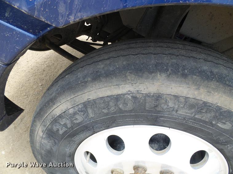 image for item DF7202 2013 International ProStar semi truck