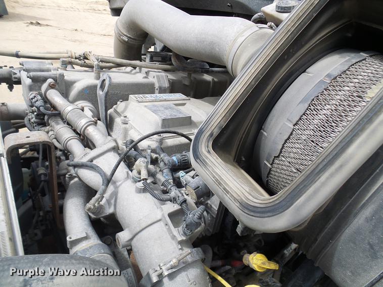 image for item DF7202 2013 International ProStar semi truck