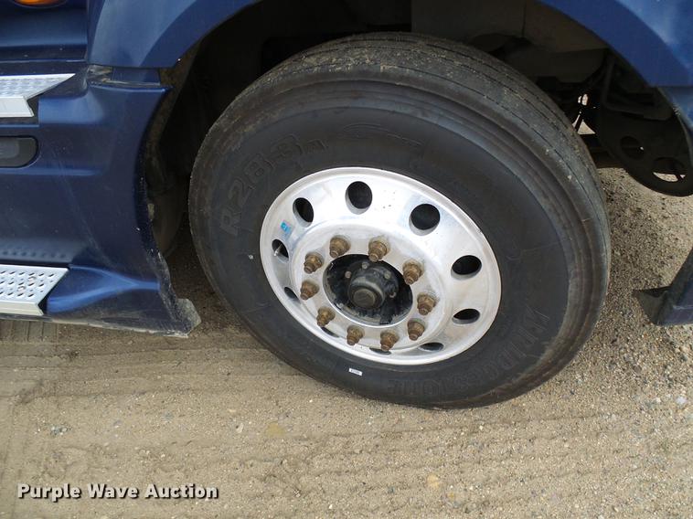 image for item DF7203 2013 International ProStar semi truck