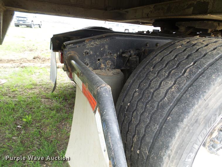 image for item DF7203 2013 International ProStar semi truck