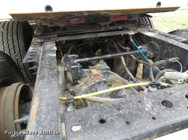 image for item DF7203 2013 International ProStar semi truck