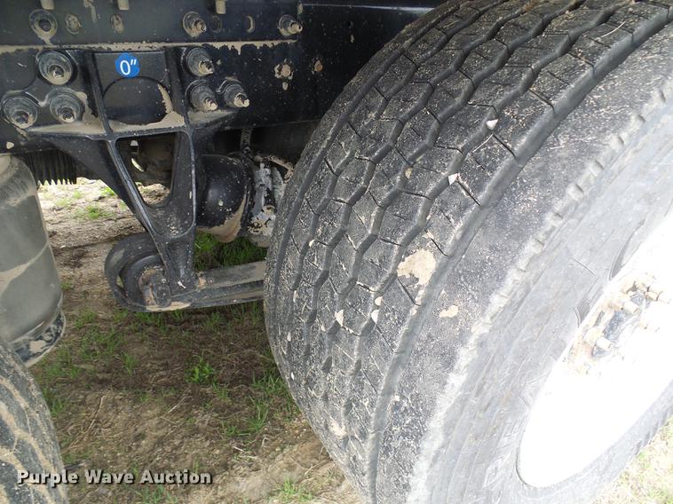 image for item DF7203 2013 International ProStar semi truck