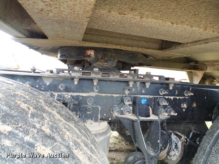 image for item DF7203 2013 International ProStar semi truck