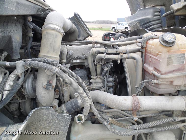 image for item DF7203 2013 International ProStar semi truck