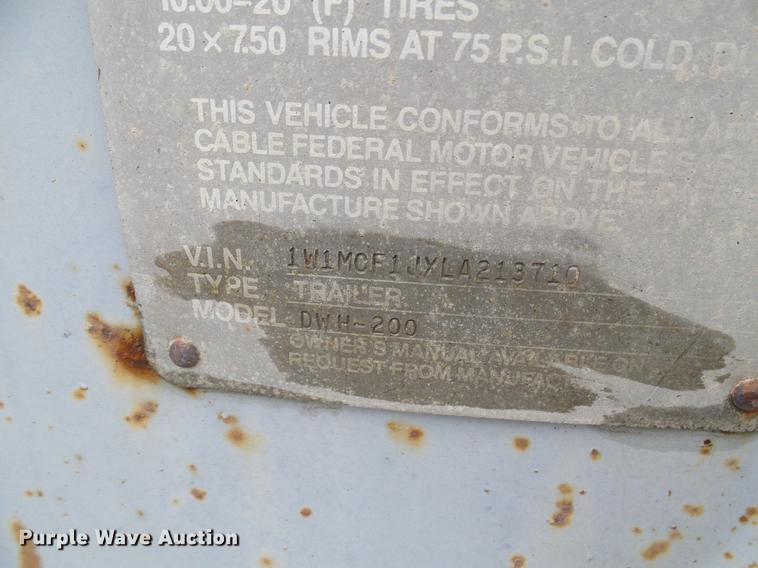 image for item DF7206 1990 Wilson DWH-200 double hopper bottom grain trailer