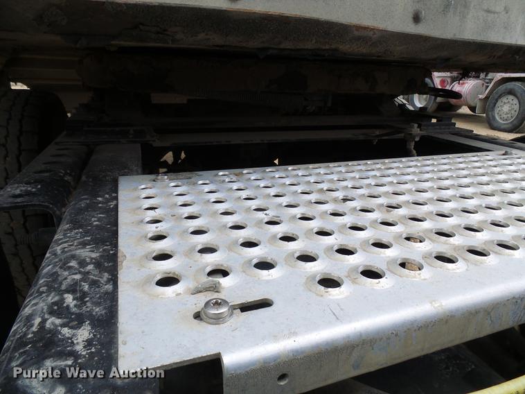 image for item DF7207 2013 International ProStar semi truck