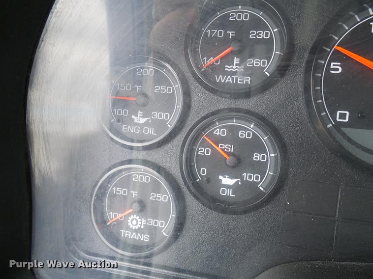 image for item DF7207 2013 International ProStar semi truck