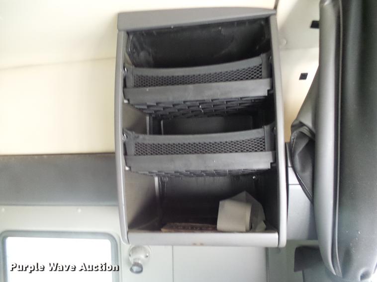 image for item DF7207 2013 International ProStar semi truck