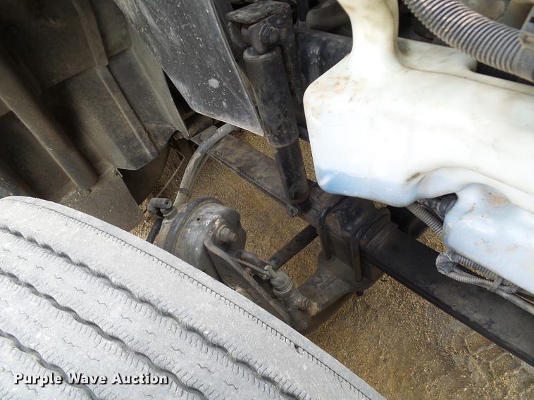 image for item DF7207 2013 International ProStar semi truck