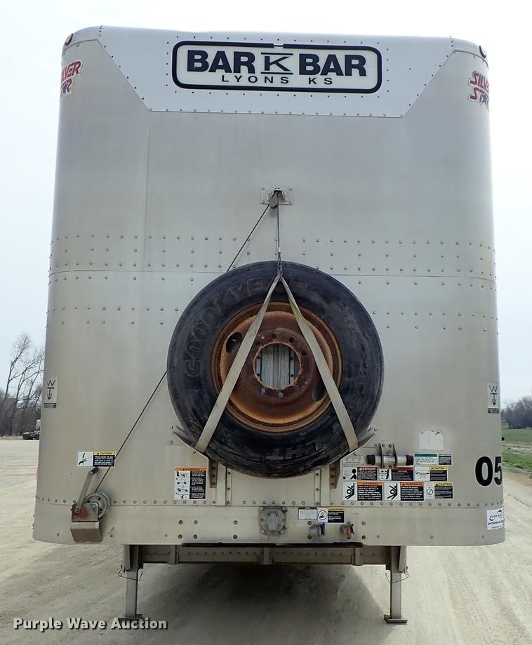 image for item DF8911 2011 Wilson Silver Star PSDCL-402 livestock trailer