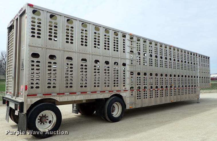 image for item DF8911 2011 Wilson Silver Star PSDCL-402 livestock trailer