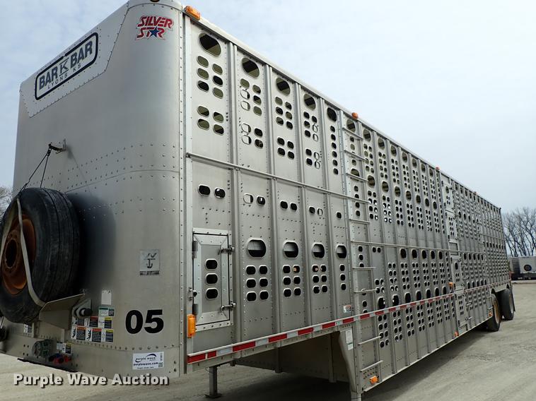 image for item DF8911 2011 Wilson Silver Star PSDCL-402 livestock trailer