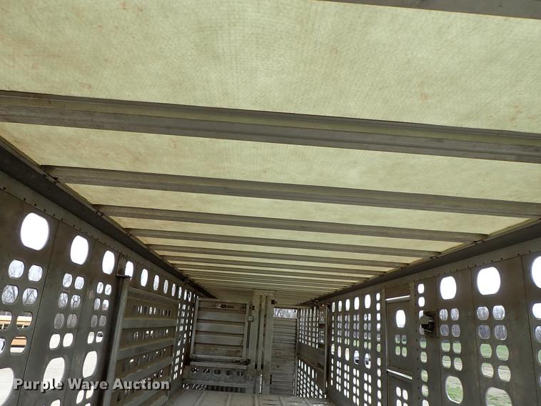 image for item DF8911 2011 Wilson Silver Star PSDCL-402 livestock trailer