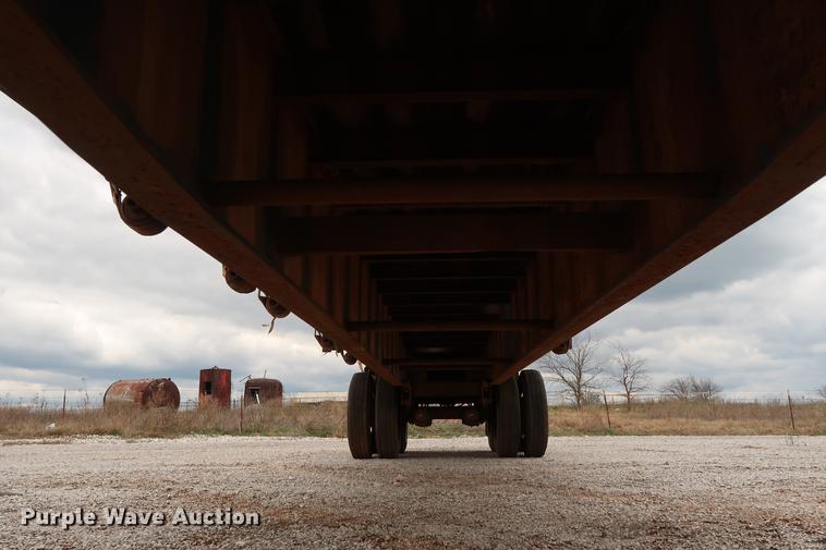 image for item DG3410 1997 Fruehauf PBA-NF2-45N flatbed trailer