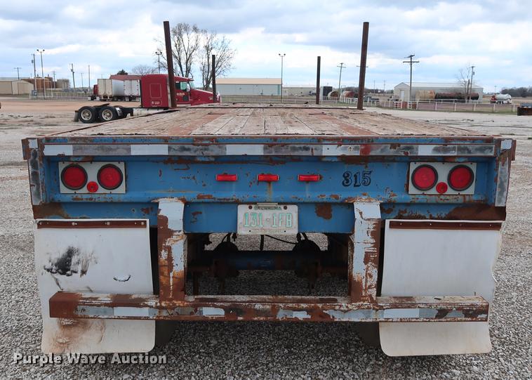 image for item DG3411 1998 Fruehauf PBA-NF2-45N flatbed trailer