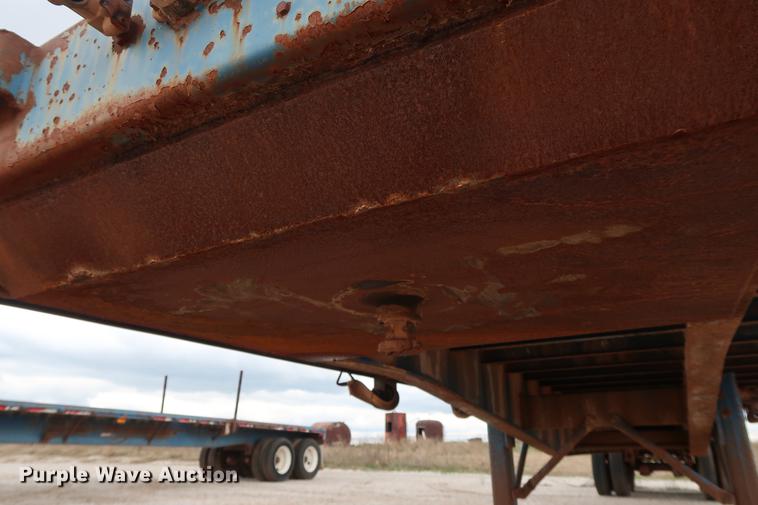 image for item DG3411 1998 Fruehauf PBA-NF2-45N flatbed trailer