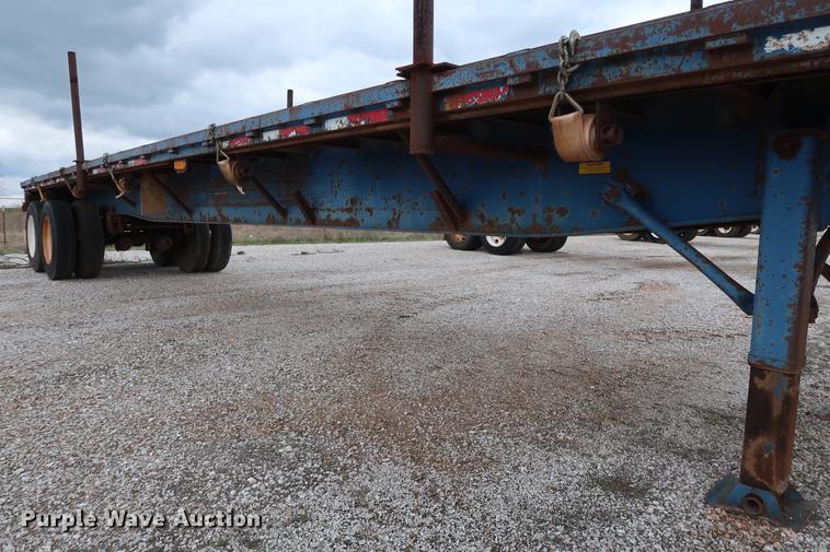 image for item DG3411 1998 Fruehauf PBA-NF2-45N flatbed trailer