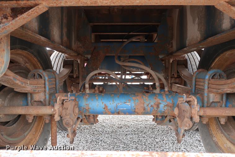 image for item DG3411 1998 Fruehauf PBA-NF2-45N flatbed trailer