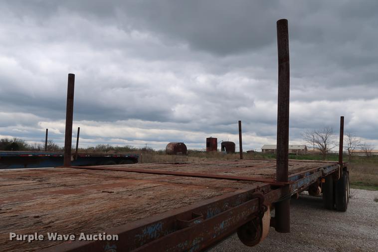 image for item DG3411 1998 Fruehauf PBA-NF2-45N flatbed trailer