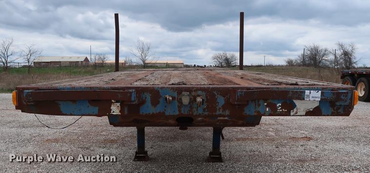 image for item DG3413 1998 Fruehauf PBA-NF2-45N flatbed trailer