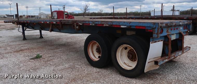 image for item DG3413 1998 Fruehauf PBA-NF2-45N flatbed trailer