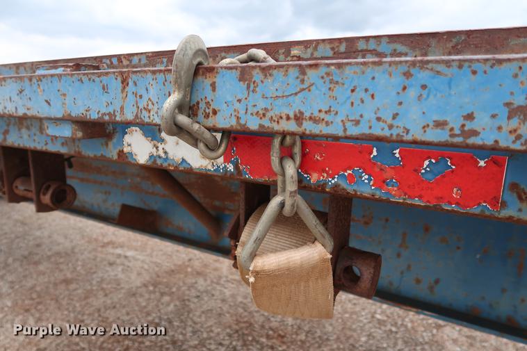 image for item DG3413 1998 Fruehauf PBA-NF2-45N flatbed trailer