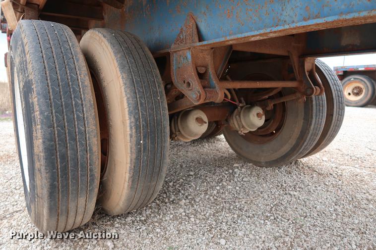 image for item DG3413 1998 Fruehauf PBA-NF2-45N flatbed trailer
