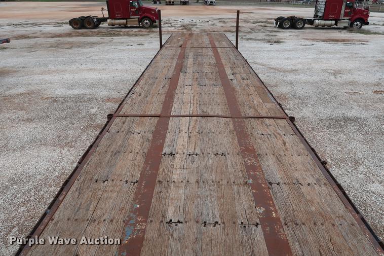 image for item DG3413 1998 Fruehauf PBA-NF2-45N flatbed trailer