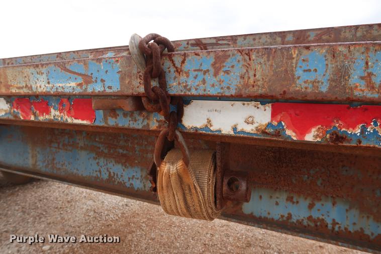 image for item DG3414 1997 Fruehauf PBA-NF2-45N flatbed trailer