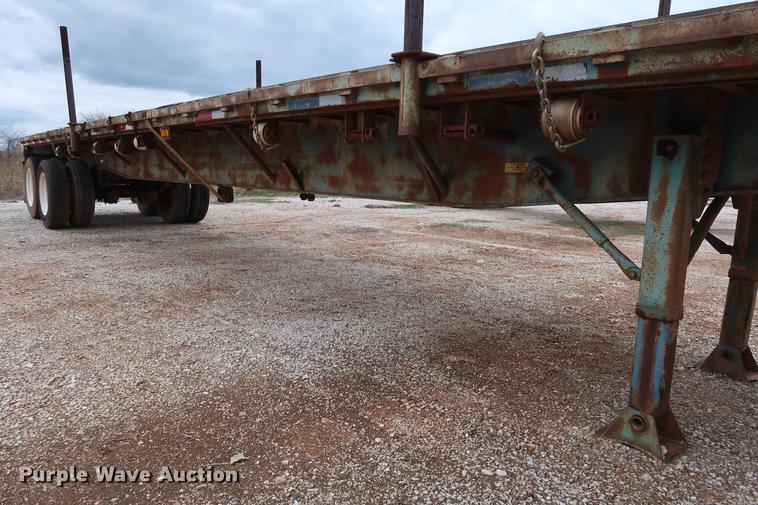 image for item DG3415 1997 Fruehauf PBA-NF2-45N flatbed trailer