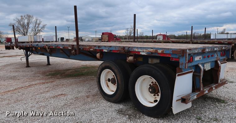 image for item DG3416 1998 Fruehauf PBA-NF2-45N flatbed trailer