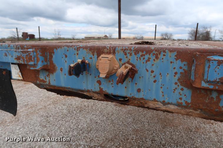 image for item DG3416 1998 Fruehauf PBA-NF2-45N flatbed trailer