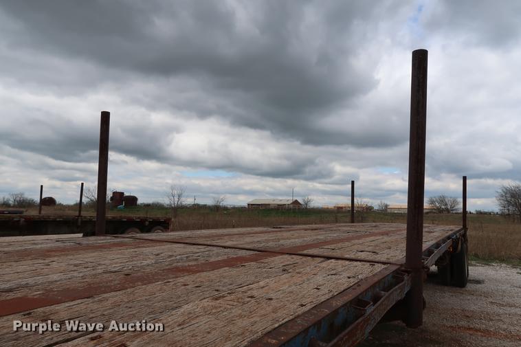 image for item DG3416 1998 Fruehauf PBA-NF2-45N flatbed trailer