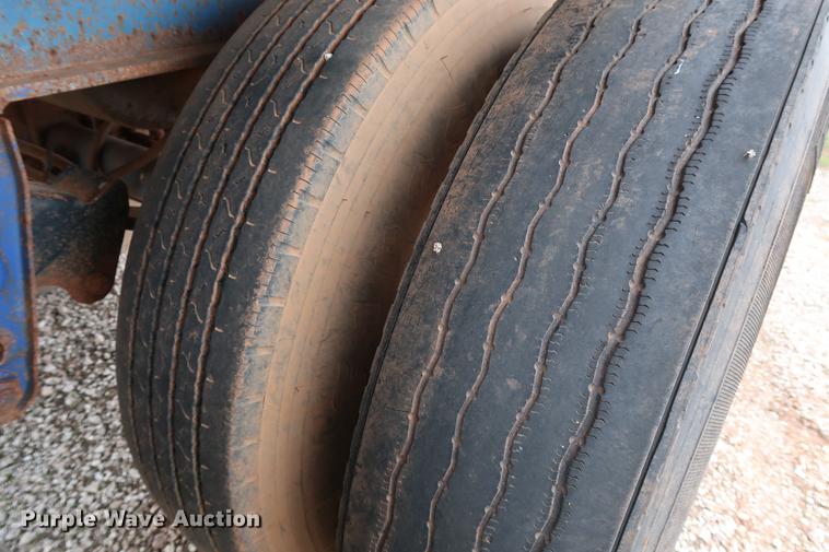 image for item DG3416 1998 Fruehauf PBA-NF2-45N flatbed trailer