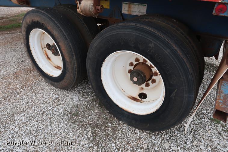 image for item DG3416 1998 Fruehauf PBA-NF2-45N flatbed trailer