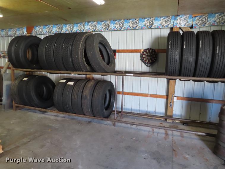 image for item DI9466 Tire rack and tires