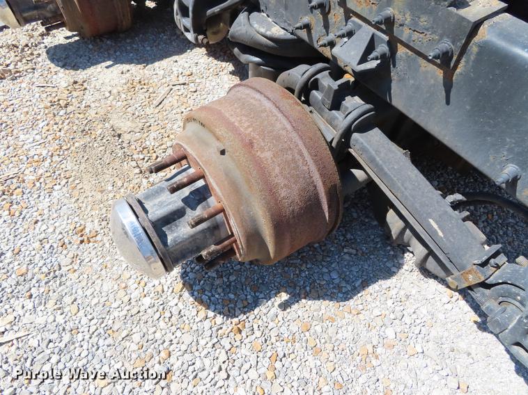 image for item DI9486 2008 Peterbilt 387 semi truck rear axle assembly