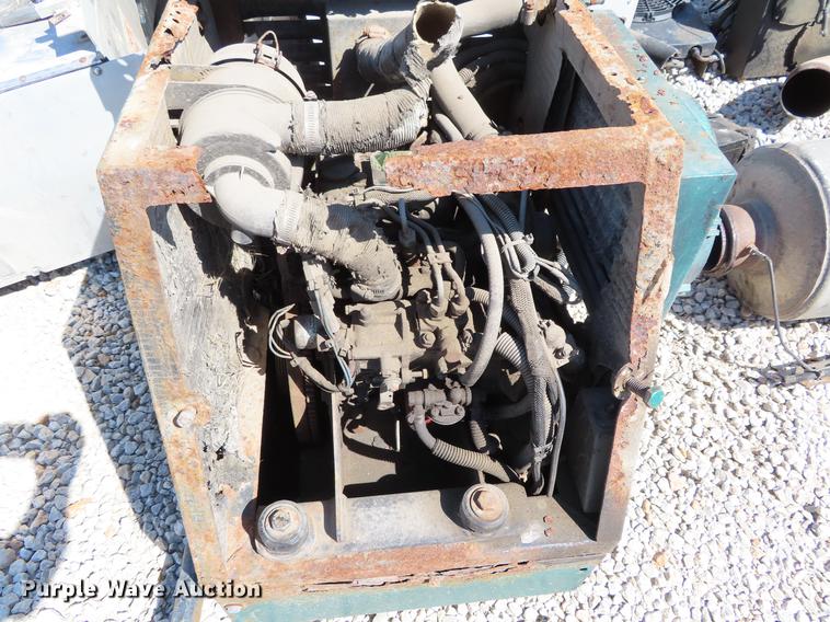 image for item DI9494 2008 Peterbilt 387 semi truck parts