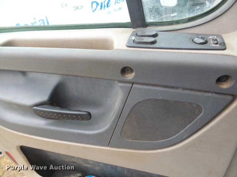 image for item DX9162 2011 Freightliner Cascadia semi truck