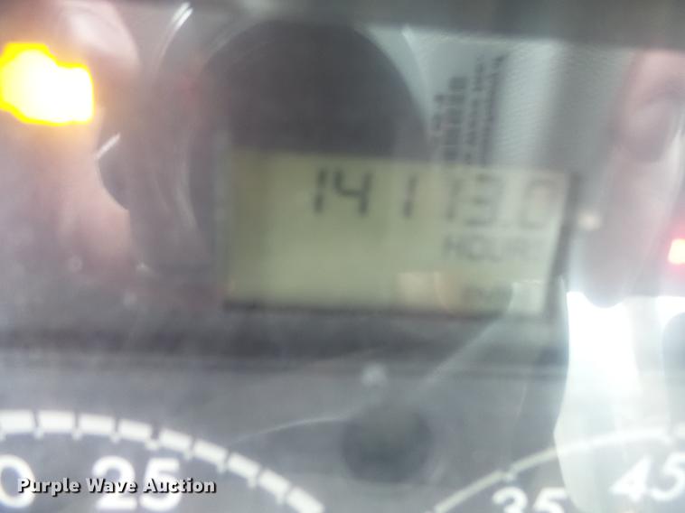 image for item DX9162 2011 Freightliner Cascadia semi truck