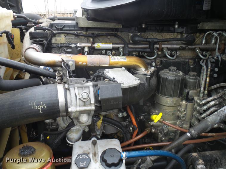 image for item DX9162 2011 Freightliner Cascadia semi truck