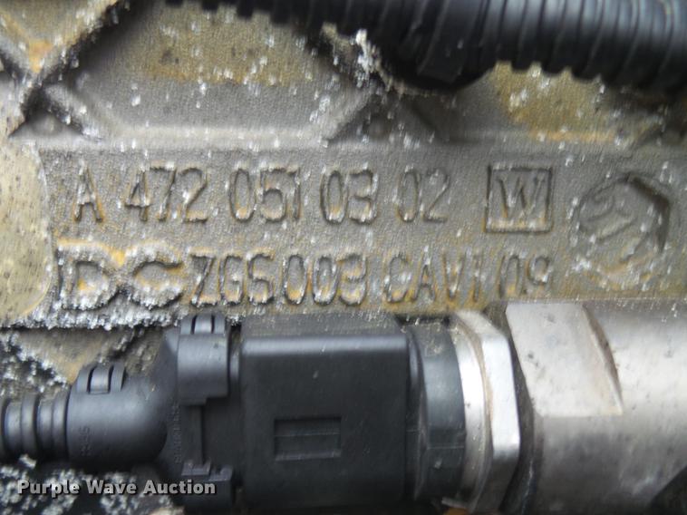 image for item DX9162 2011 Freightliner Cascadia semi truck