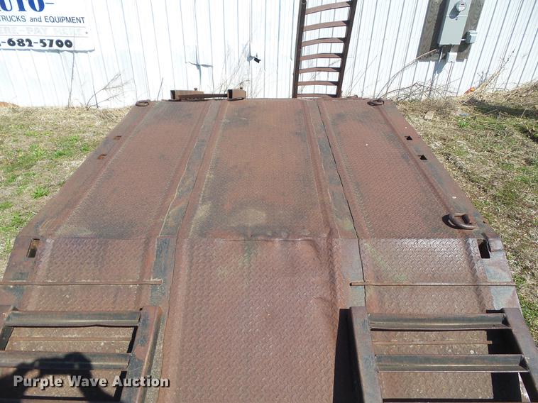 image for item EM9152 1981 Landoll lowboy equipment trailer