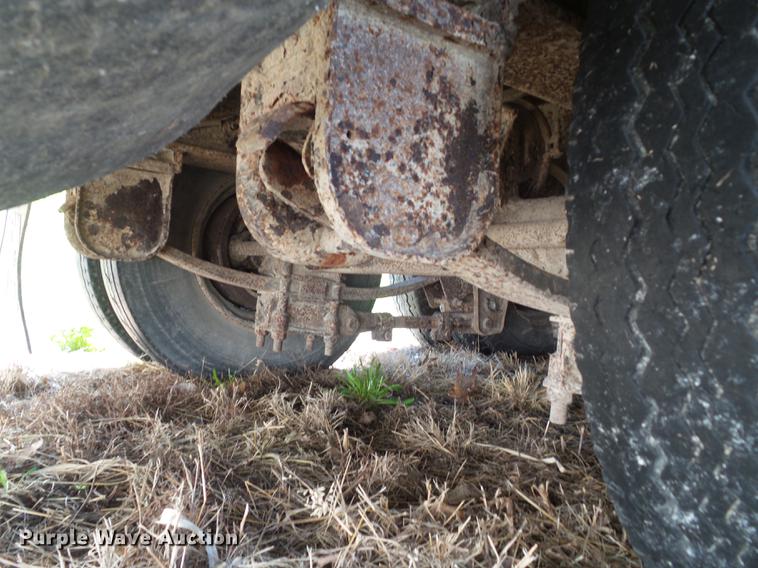 image for item EM9152 1981 Landoll lowboy equipment trailer