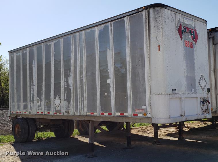 image for item EN9898 1982 Fruehauf dry van trailer