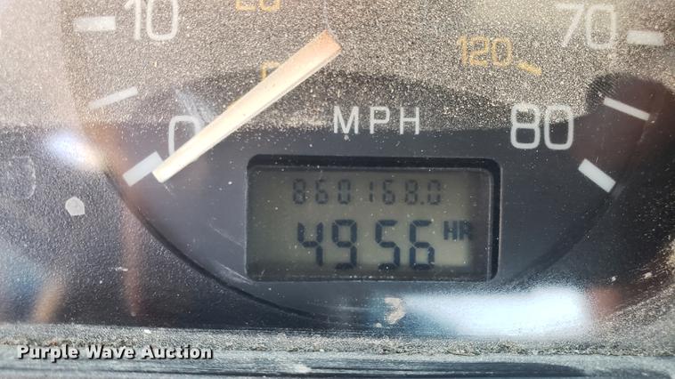 image for item EN9899 1995 White GMC WG semi truck