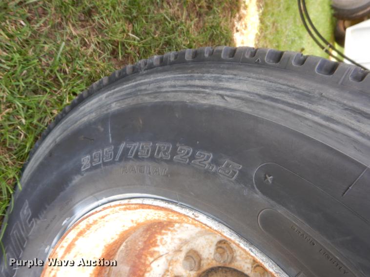 image for item EZ9989 1994 Great Dane 7911TJWNL53 dry van trailer